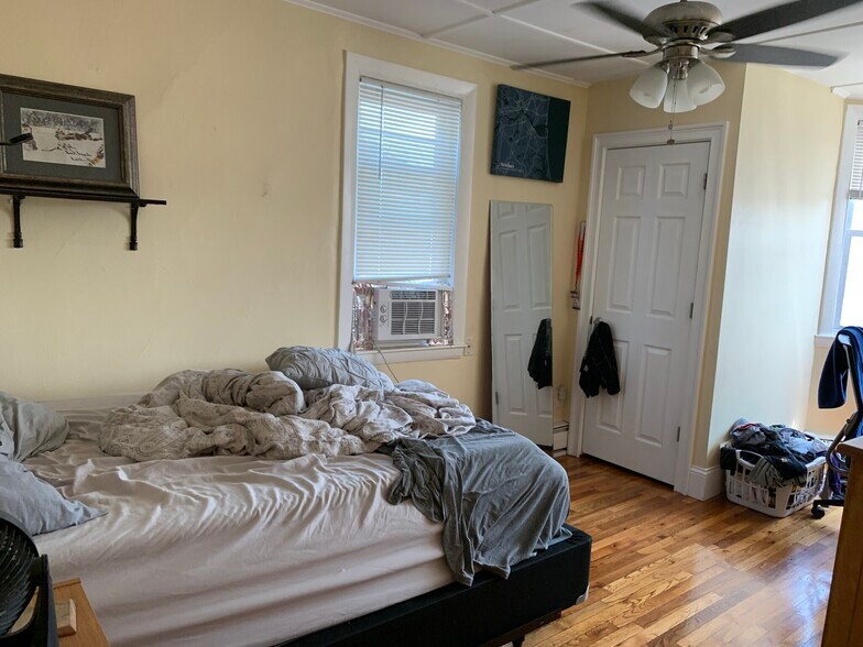 41A Cross St., #A, Somerville - 41 Cross St