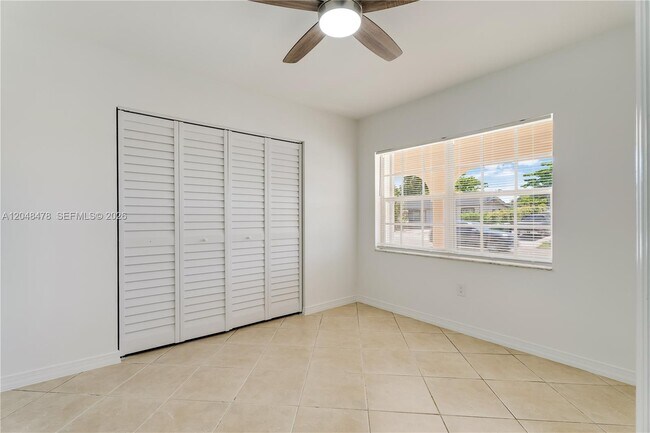 Building Photo - 30323 SW 152nd Pl