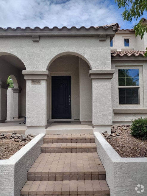 Building Photo - 2256 S Ponderosa Dr