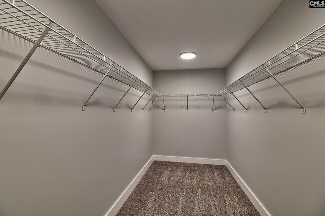 Building Photo - 209 Lynch Ln