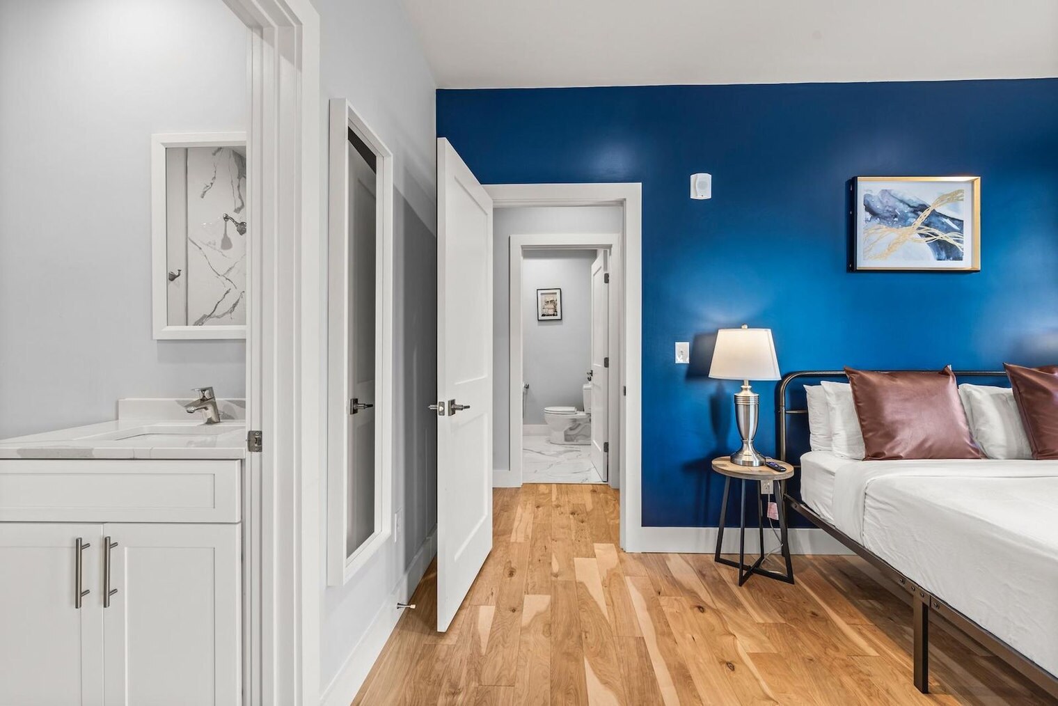 Building Photo - 1011 Bennington St