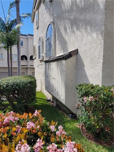 Building Photo - 15854 Jupiter Pl
