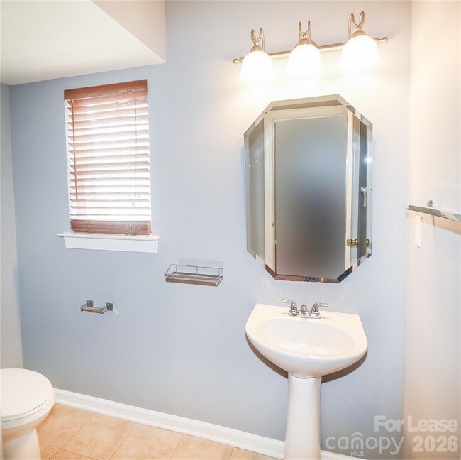 Building Photo - 15120 Callow Forest Dr