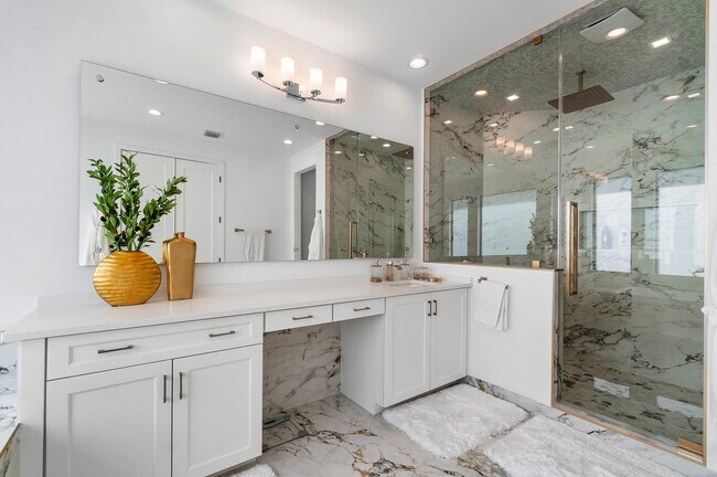 Building Photo - 17533 Sparkling River Rd