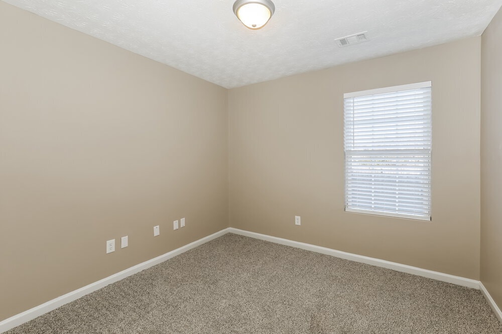 Building Photo - 6035 Flagstaf Walk