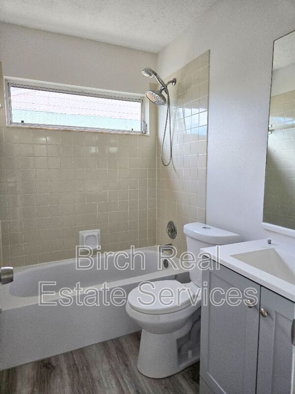 Building Photo - 5122 Muriel Ln