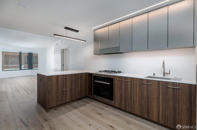 Building Photo - 280 Spear St