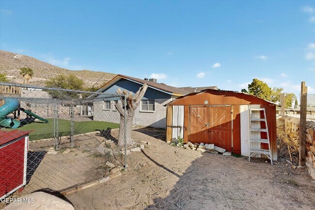 Building Photo - 1509 Lost Padre Mine Dr