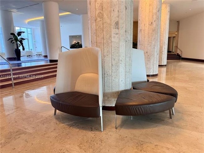 Building Photo - 5161 Collins Ave