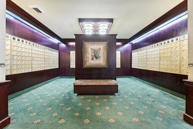 Building Photo - 3705 S George Mason Dr