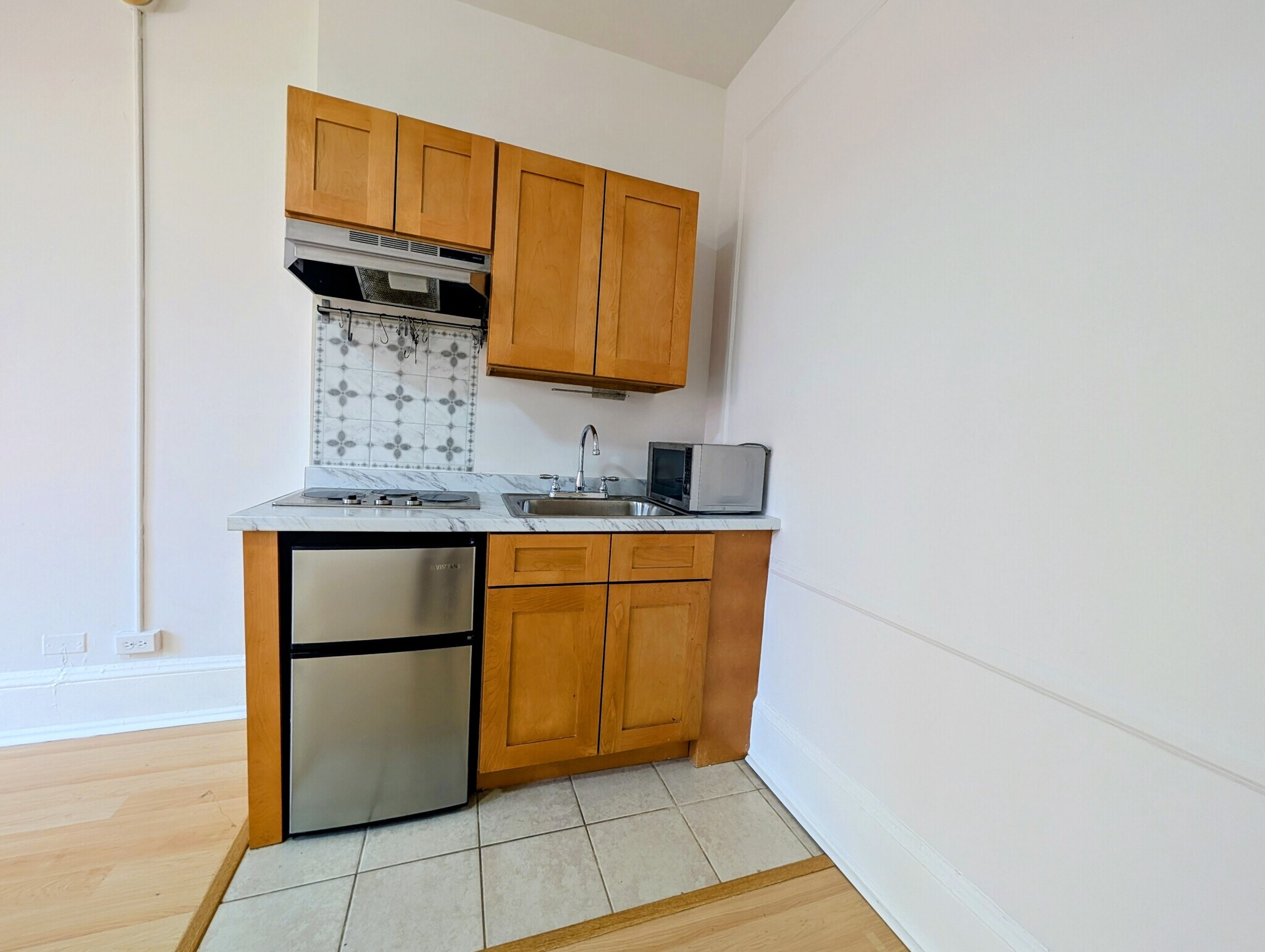 Building Photo - 1324 Locust St