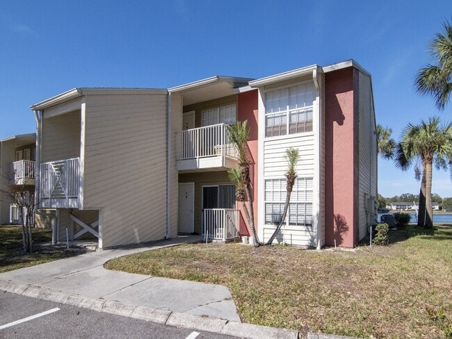 Building Photo - 1/1 Condo in Heart of Brandon & Brandon HCA Hospital