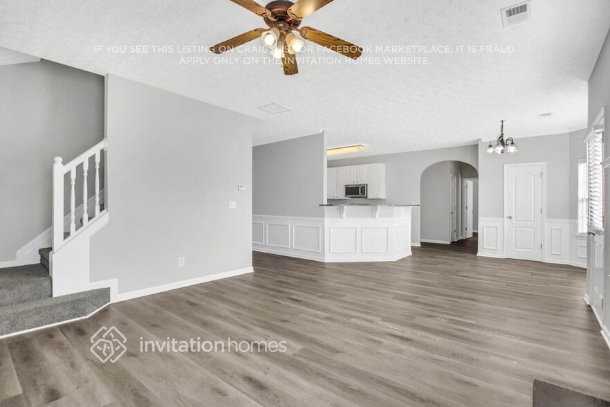 Building Photo - 6516 Snowden Dr