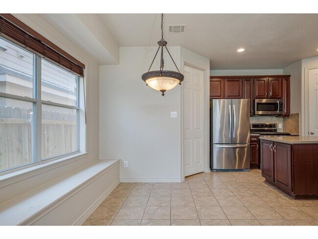 Building Photo - 13925 Fallsprings Way