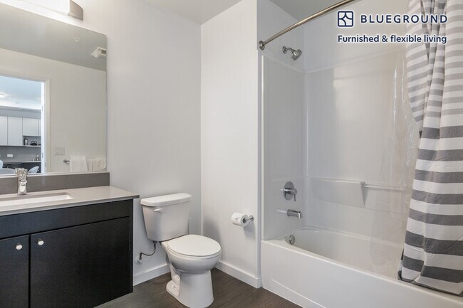 Building Photo - 400 Clementina St