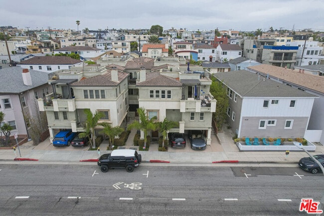 Building Photo - 642 Hermosa Ave