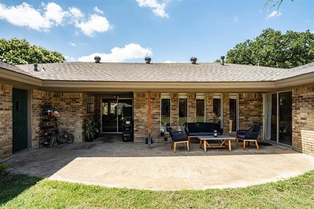 Building Photo - 2016 Pembrooke Pl