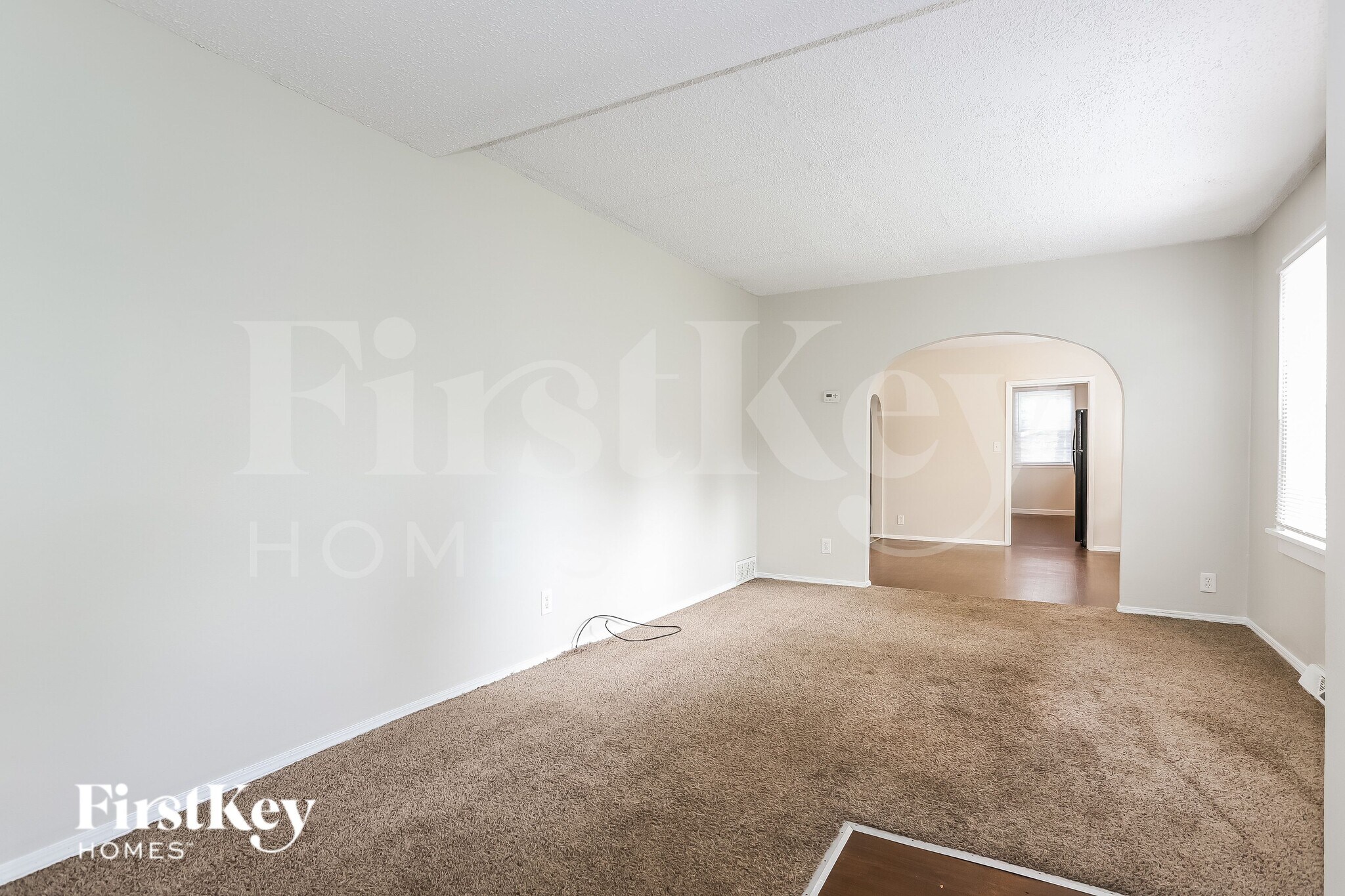 Building Photo - 1146 Hinckley St