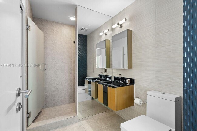 Building Photo - 60 SW 13th St