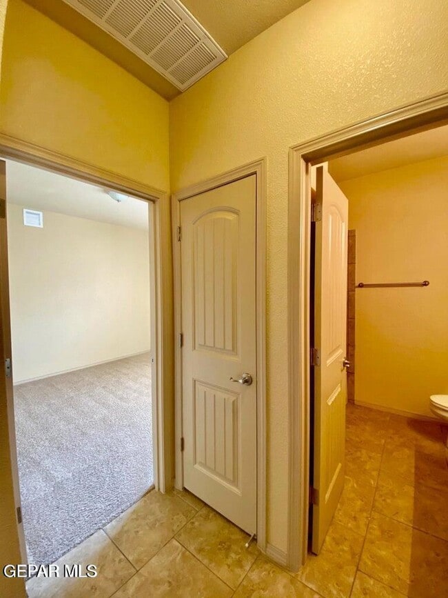 Building Photo - 14277 Desert Sky Dr