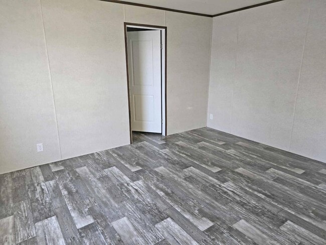 Building Photo - 613 Polk St