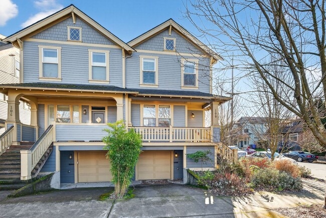 Building Photo - 100 NE Ivy St