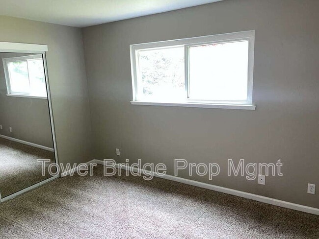 Building Photo - 6306 Trajan Dr