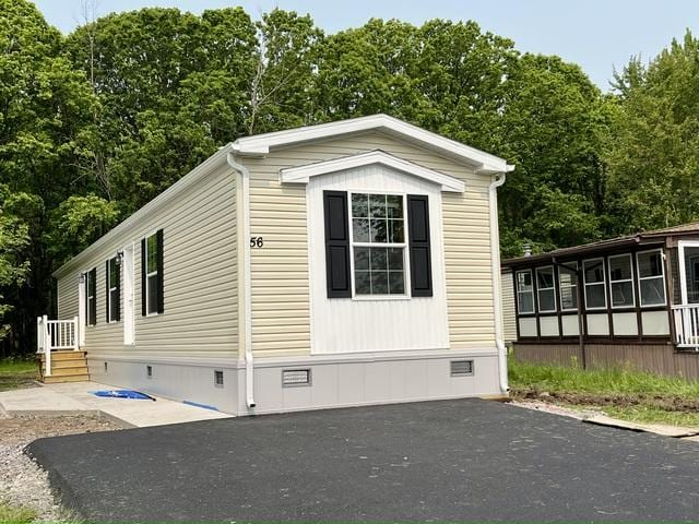 Building Photo - 56 Elmhurst Dr
