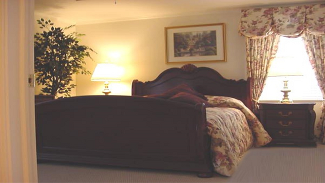 Bedroom 1 - 20 Glen Dr