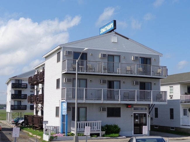 Building Photo - 415 Ocean Blvd