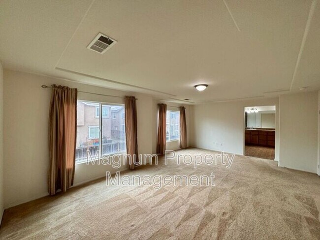 Building Photo - 29675 Ski Ranch St