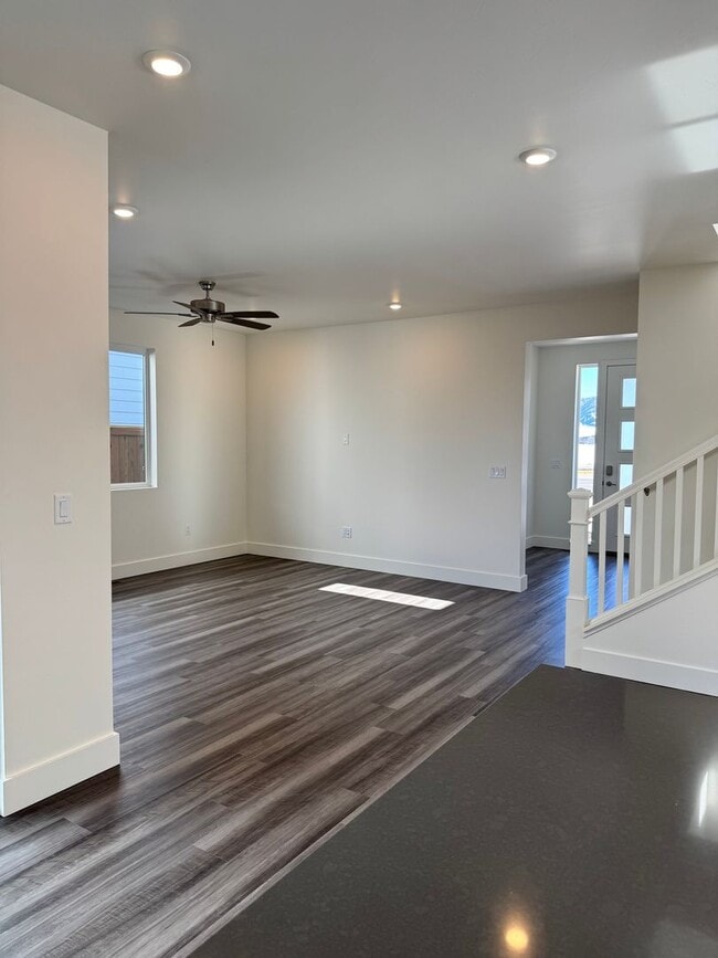 Building Photo - Brand New 4 Bedroom Home in Northwest Crossing