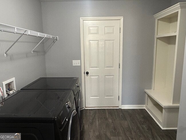 Building Photo - 149 Peak Ct.