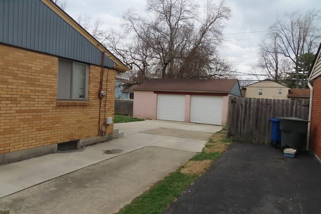 Building Photo - 4500 Keeler Dr