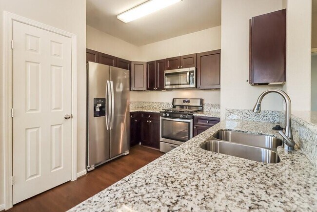 Building Photo - 21822 Octavia Way