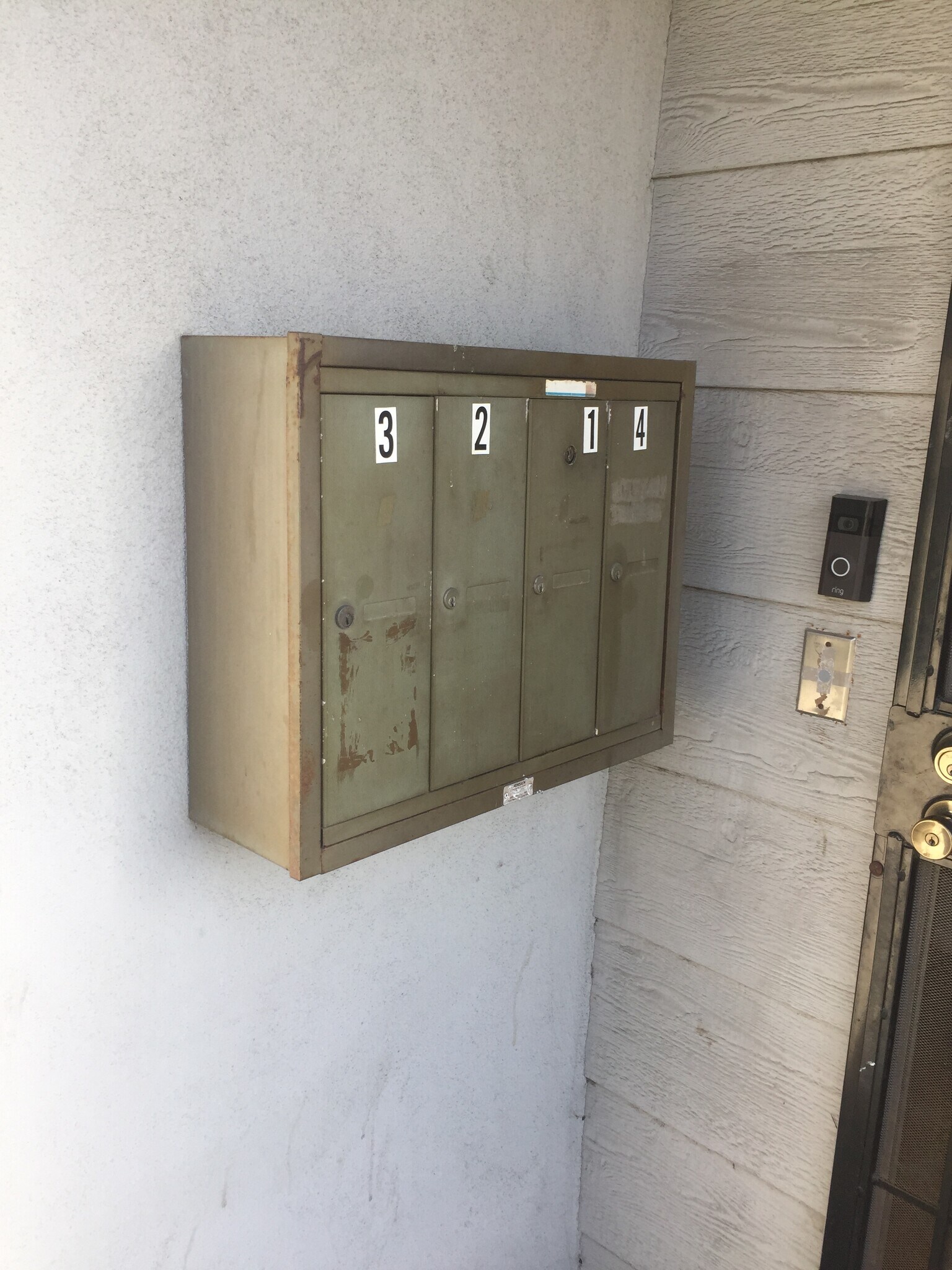 Building Photo - 1832 S Curson Ave