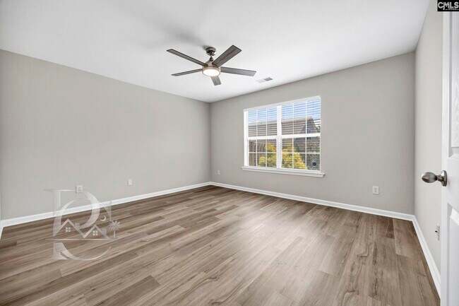 Building Photo - 508 Lanesborough Dr