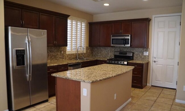Building Photo - 2407 Granada Bluff Ct