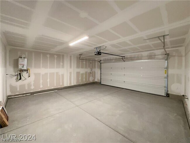 Building Photo - 5475 Barcola Ave