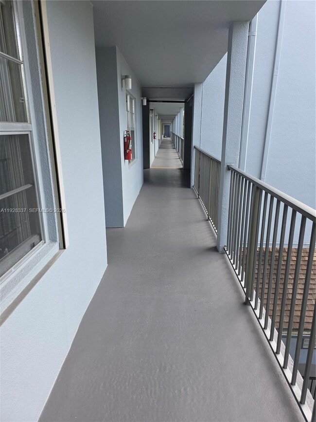 Building Photo - 1401 SW 128th Terrace