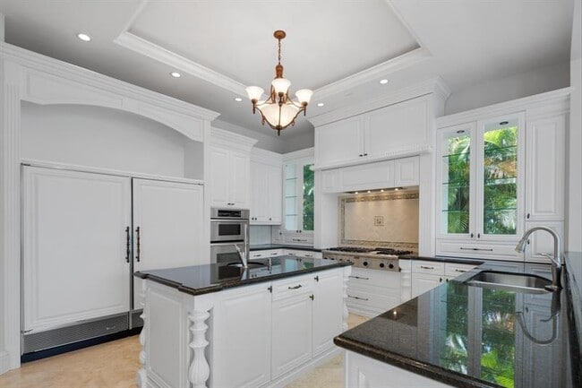 Building Photo - 501 Golden Harbour Dr