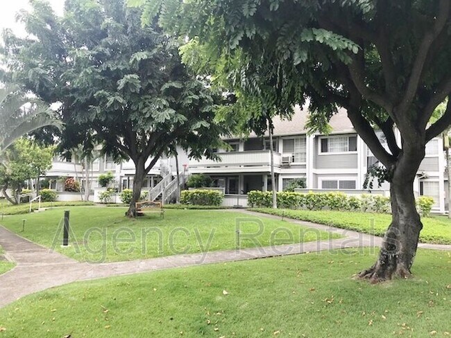 Building Photo - Crosspoint 2S 99-262 Mananai Pl