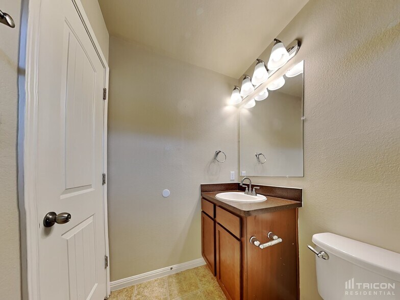Building Photo - 4520 Kind Way