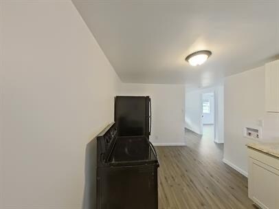 Building Photo - 230 Daffodil St