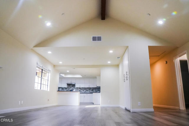 Building Photo - 838 Fairview Ave