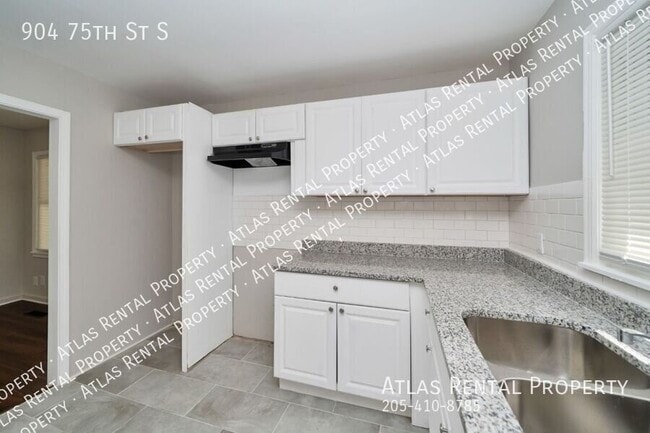 Building Photo - 904 75th St S
