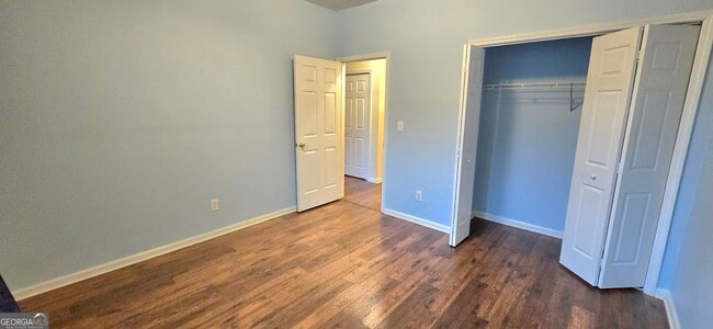 Building Photo - 45 Chemin Pl