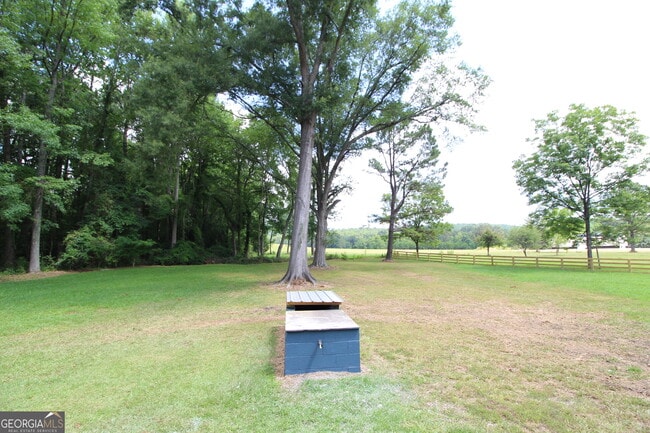 Building Photo - 8142 Alabama Hwy