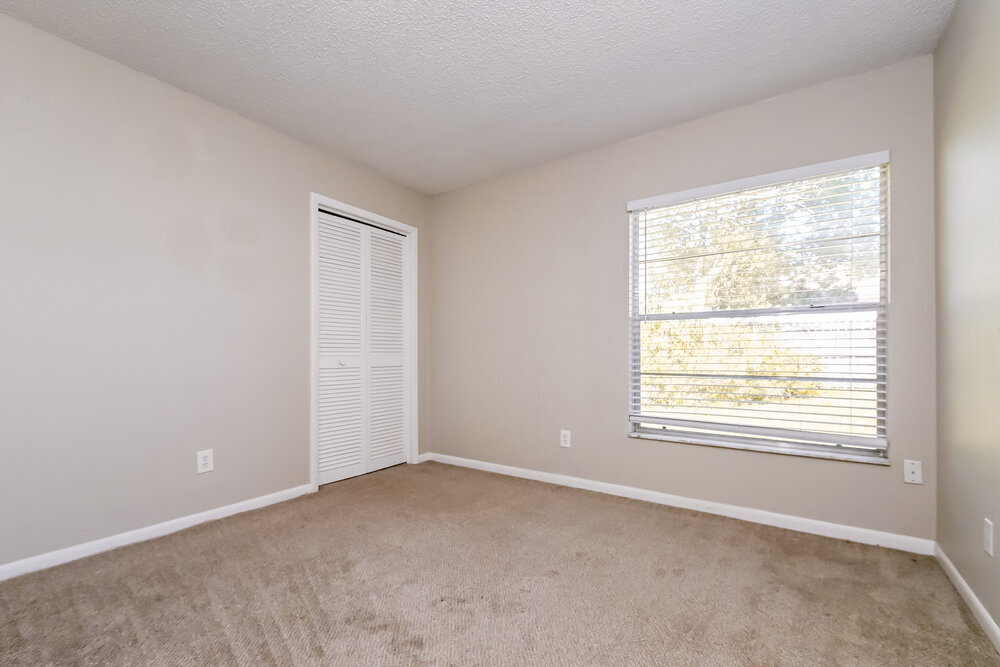 Building Photo - 510 Oak Creek Dr