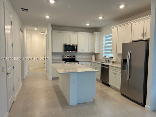 Building Photo - 6385 Honor